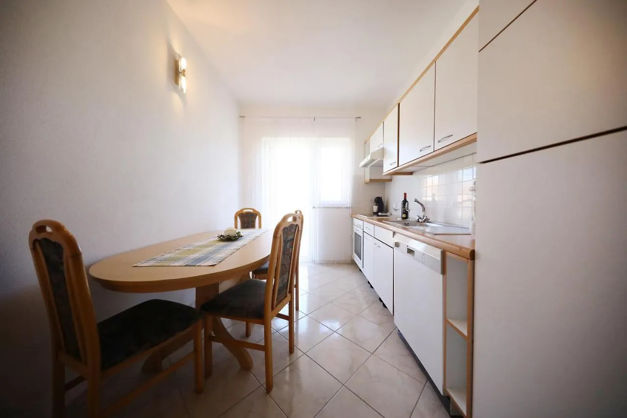 Rooms & Studio Apartmani Flower Bibinje Kroatien