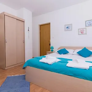 https://villa-jadran-2.splithotels.org